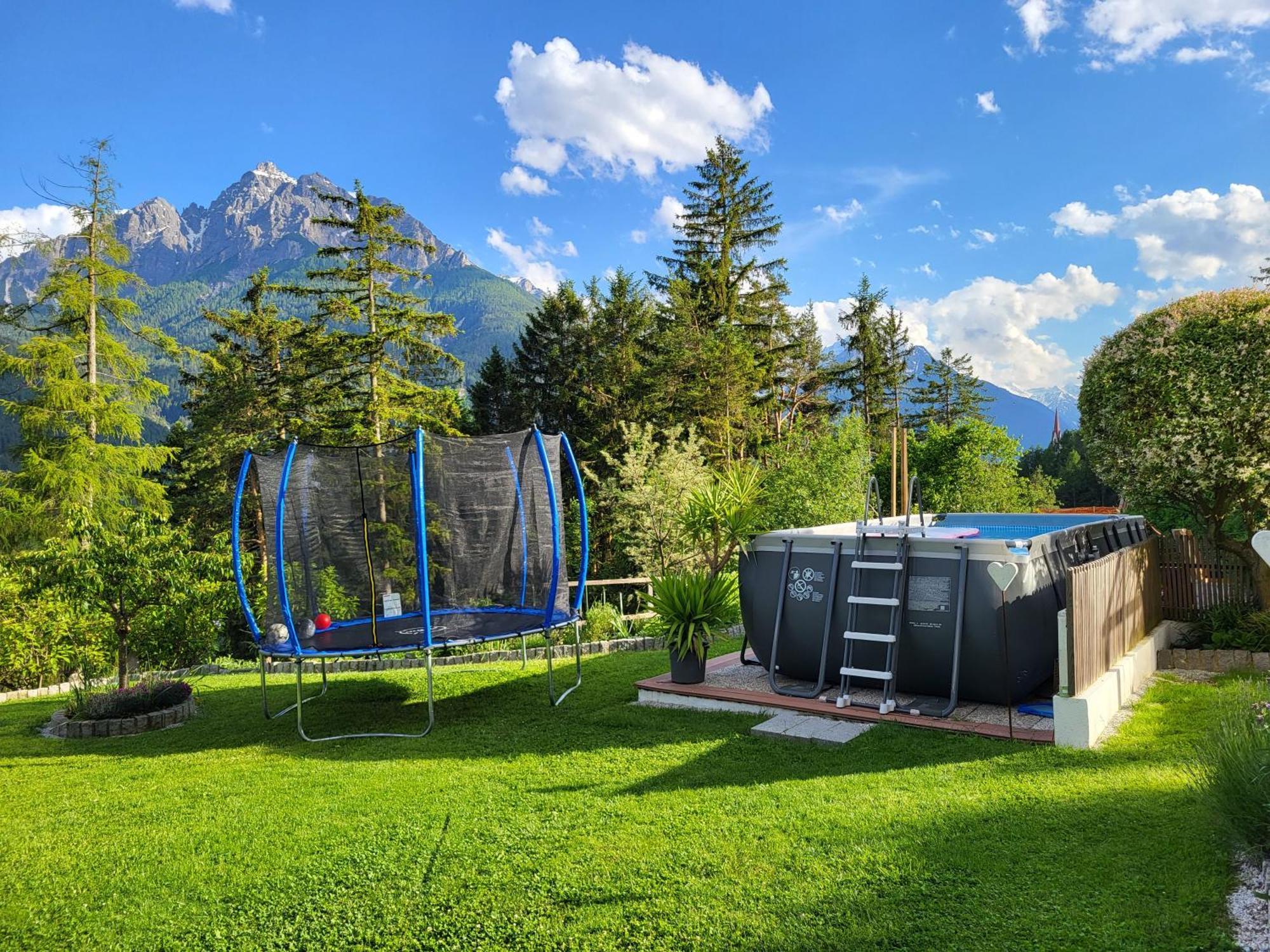 Ferienwohnungen Unterluimes Telfes im Stubai Oda fotoğraf
